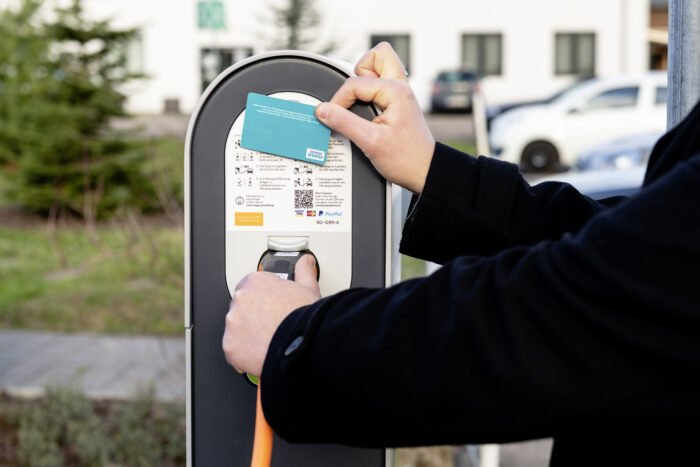E-Auto laden am Arbeitsplatz
