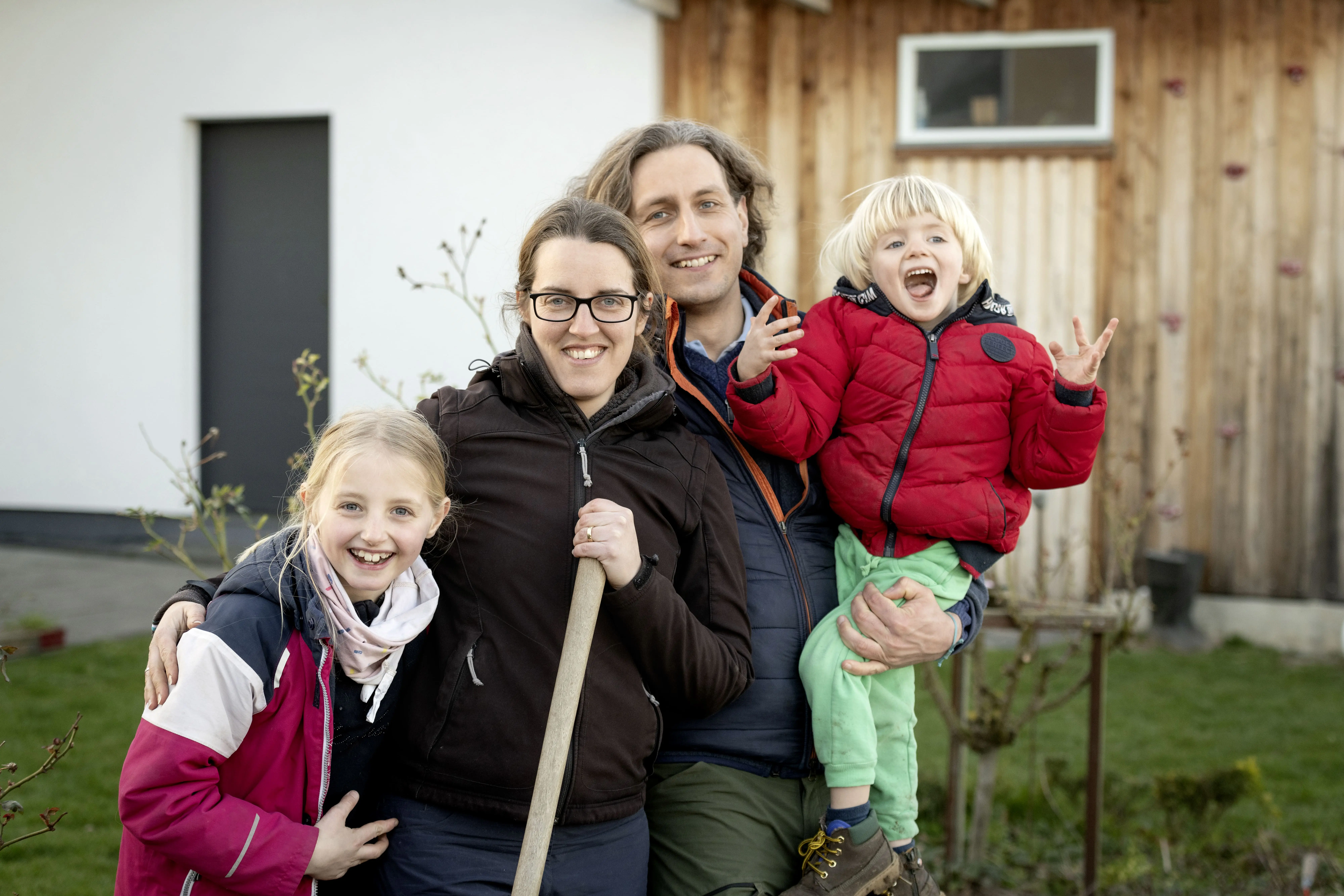 Familie Heinecke im Garten